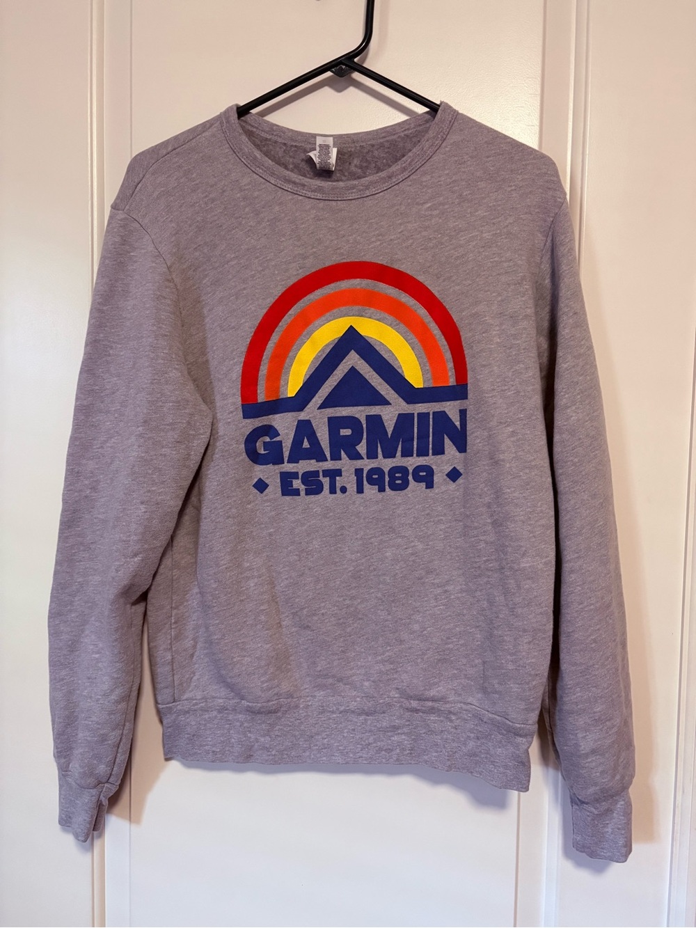 Garmin Women’s  Gray Crewneck Sweatshirt with Retro Logo